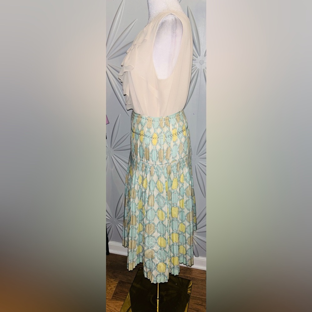 EUC David Meister SZ 4 gold/blue/yellow/white pleated skirt/waist 32” - Picture 5 of 8